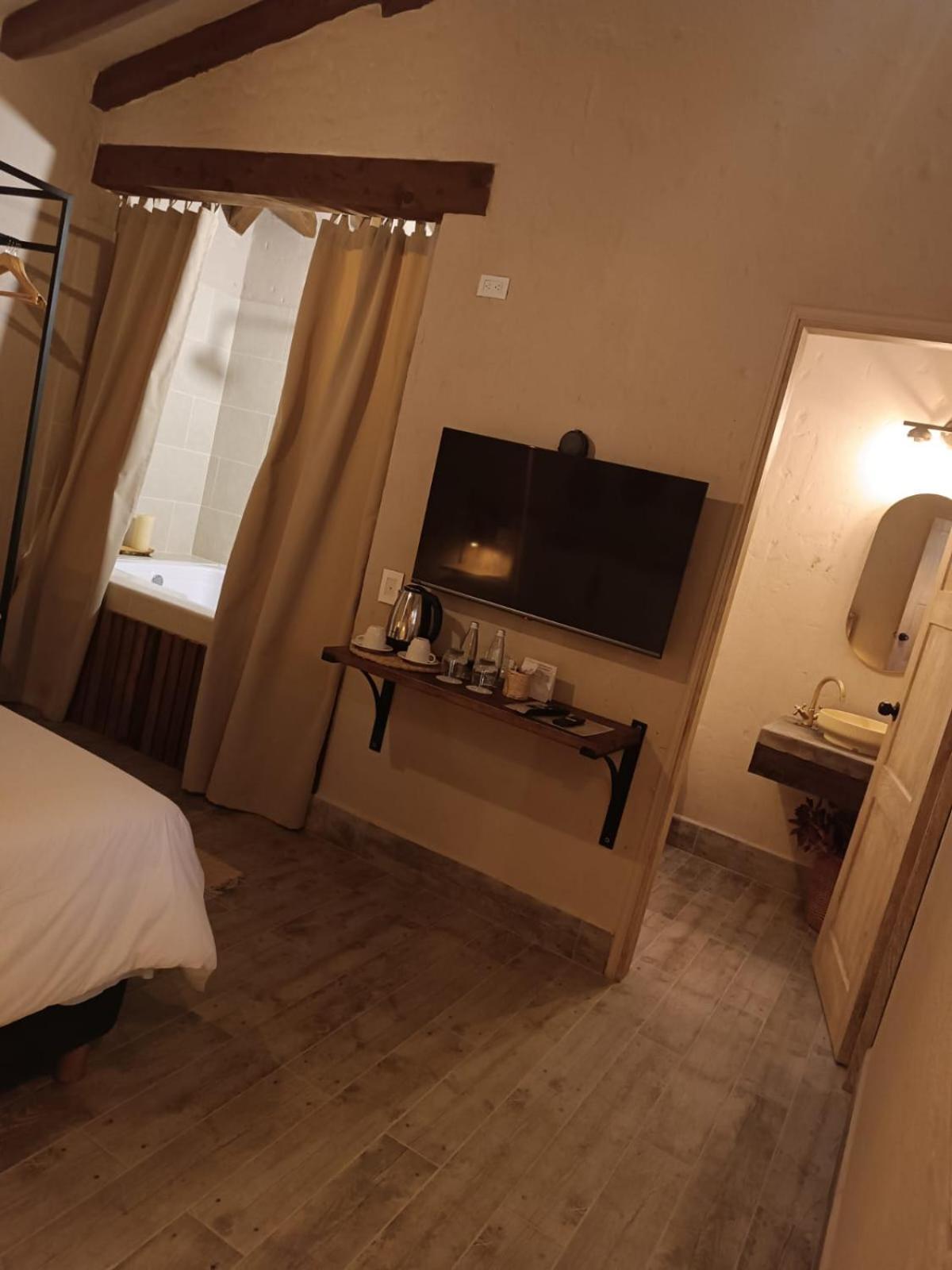 Valerio Hotel Boutique マリニリャ エクステリア 写真